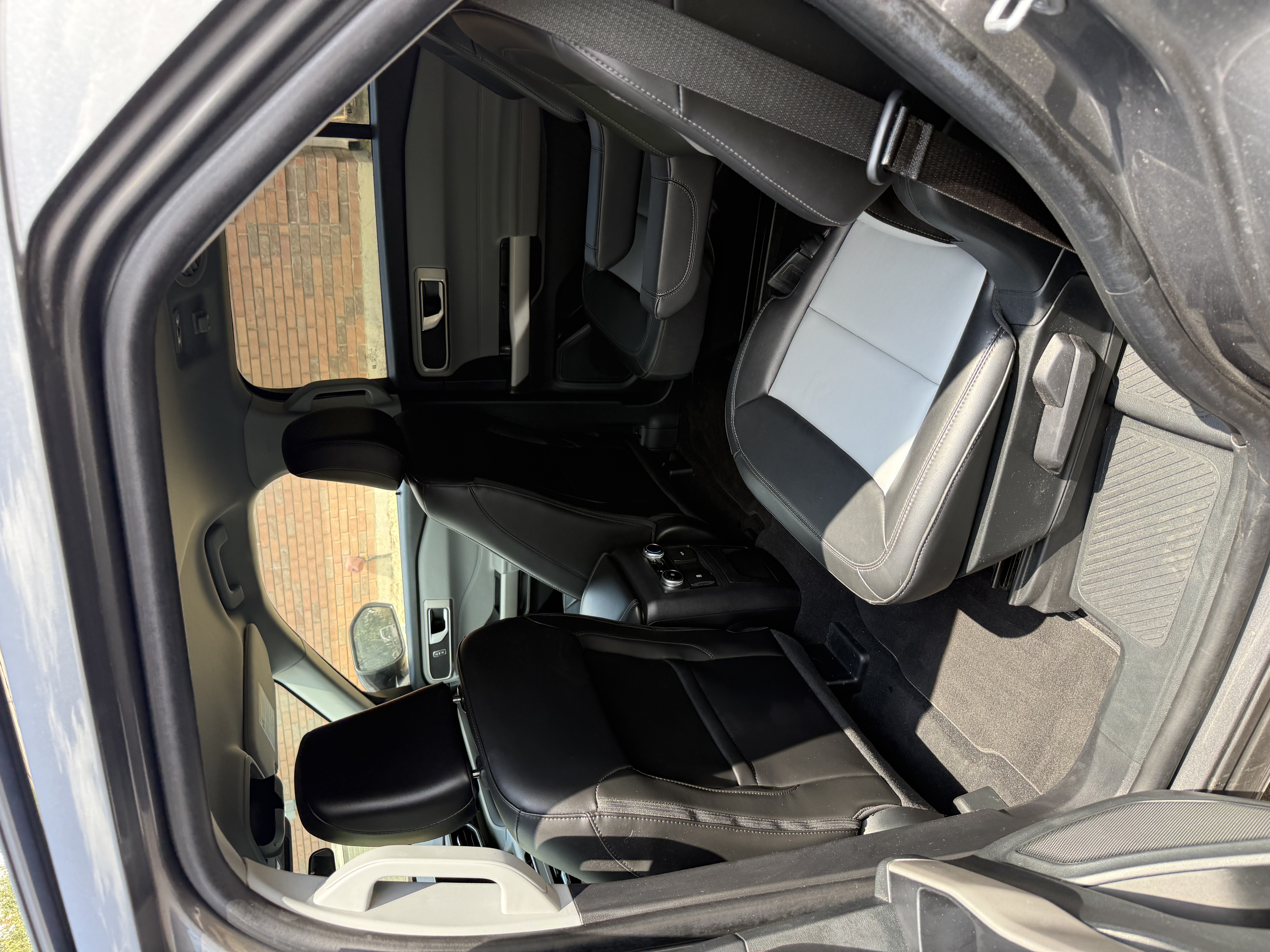 Ford Explorer — driver rear after detail